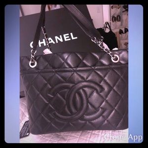 Chanel Grand Shopping Bag